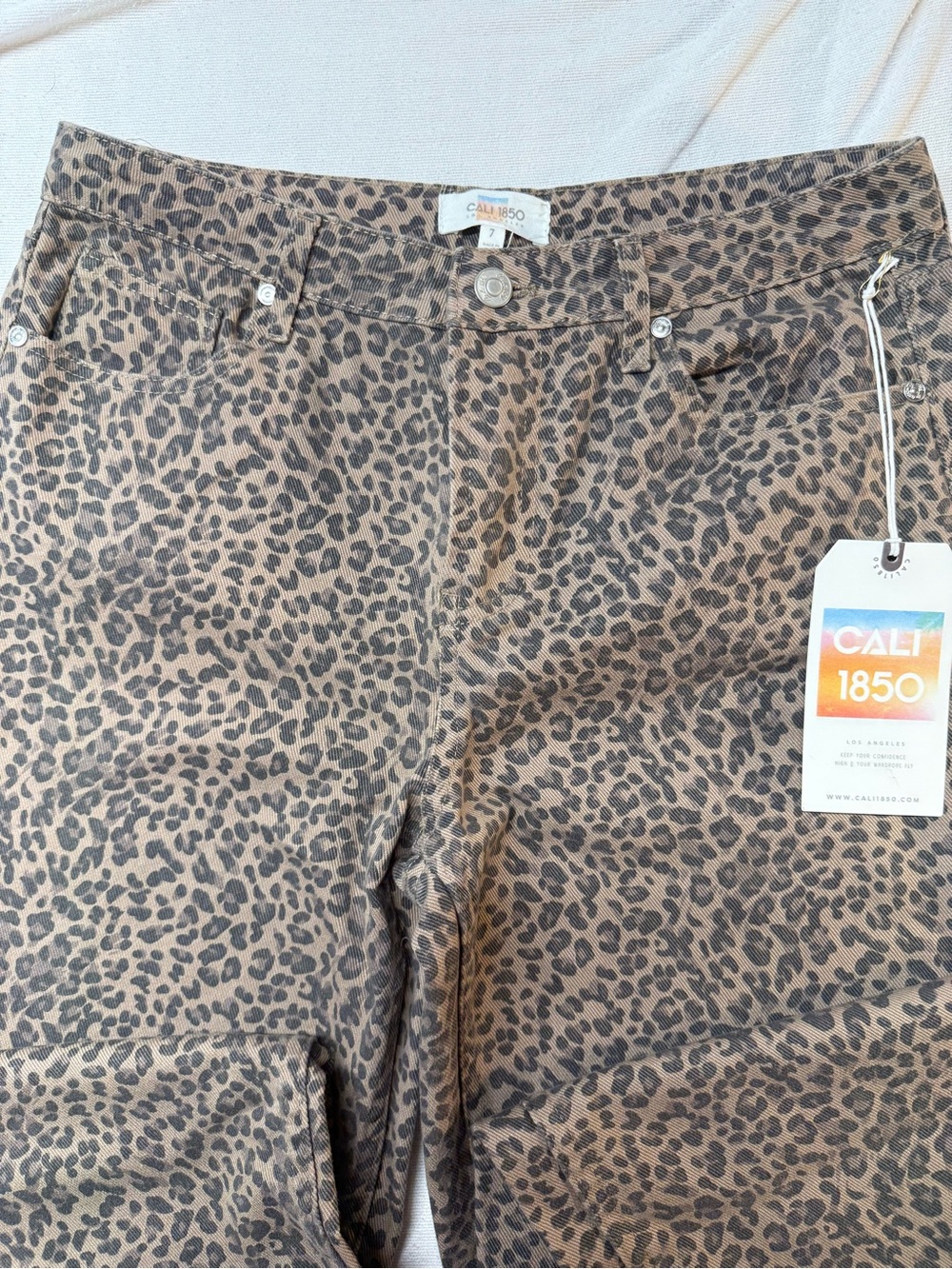 Women's Leopard Print Wide Leg Jeans - Brown